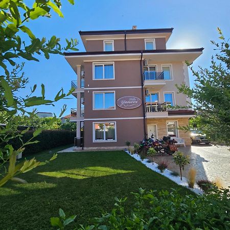 Villa Yanevi Равда Екстер'єр фото