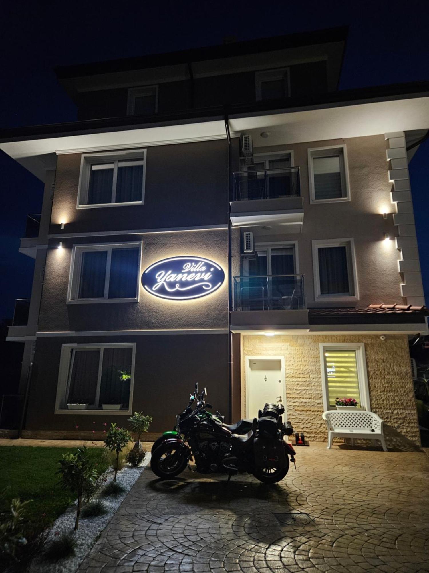 Villa Yanevi Равда Екстер'єр фото